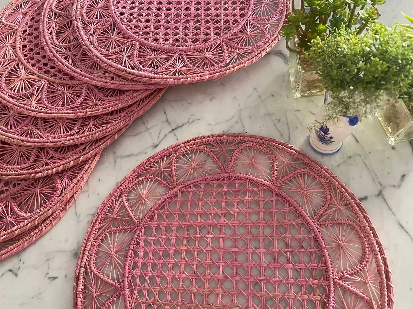 Souplat em palha natural Contorno Petala Rosa