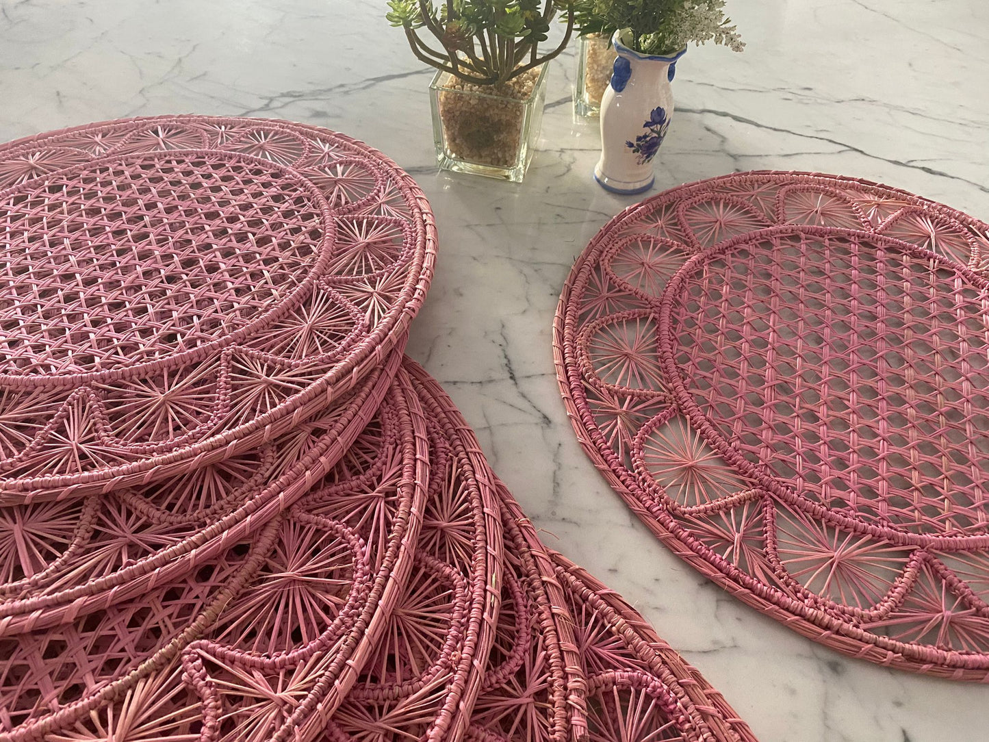 Souplat em palha natural Contorno Petala Rosa