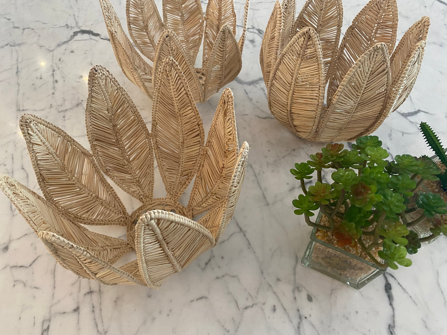 Cachepô palha natural folhas