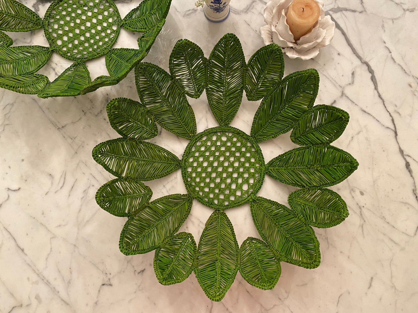 Centro de mesa palha natural folhas - verde