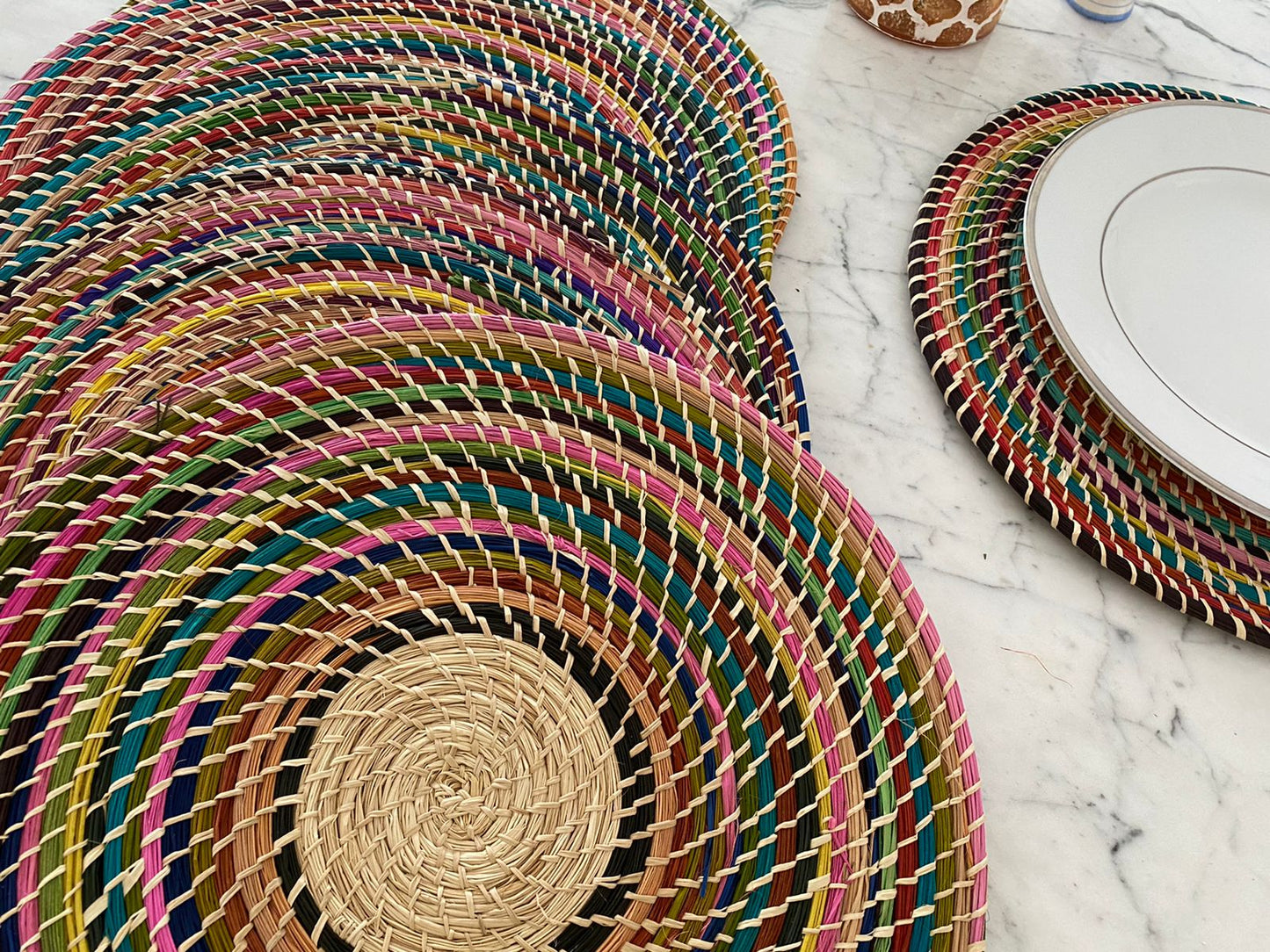 Souplat em palha natural Multicolor - Conjunto 06 unidades