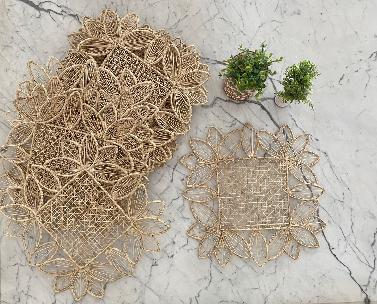 Souplat em palha natural Quadrado Folhas