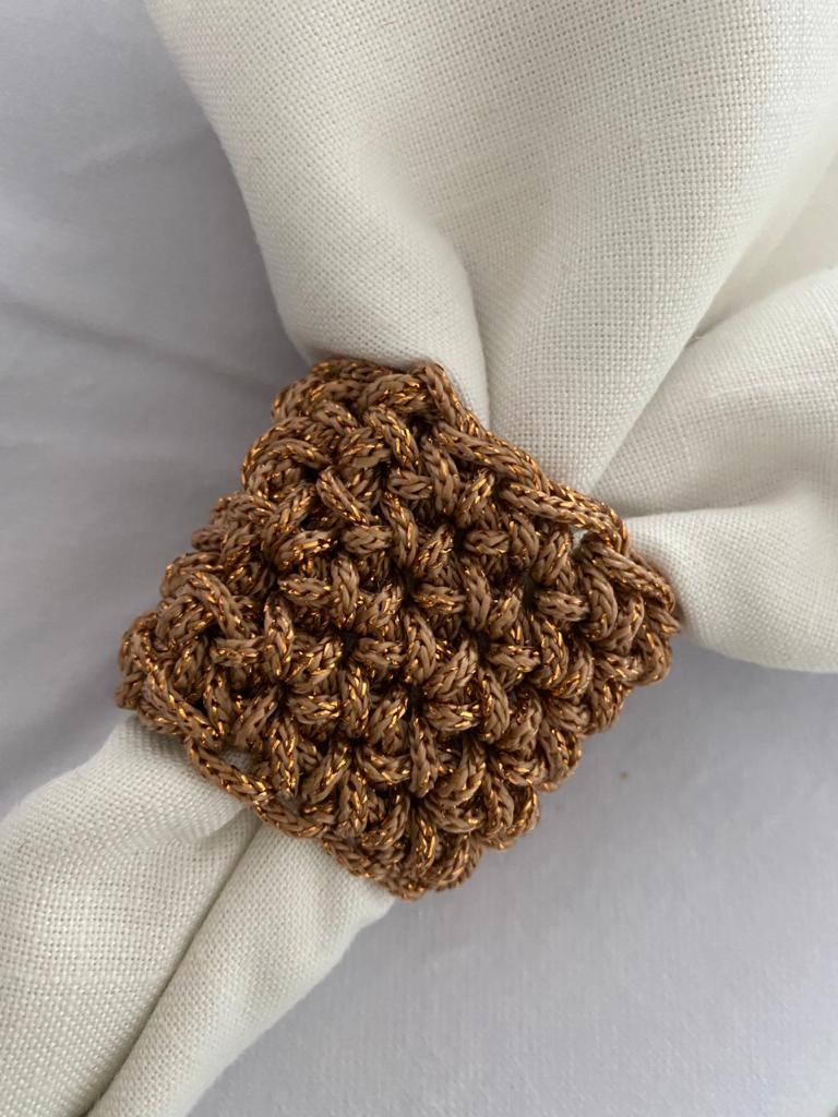 Porta Guardanapo Croche Bege com Lurex Cobre